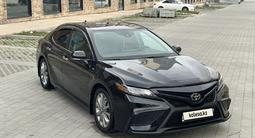 Toyota Camry 2021 года за 14 900 000 тг. в Алматы – фото 2