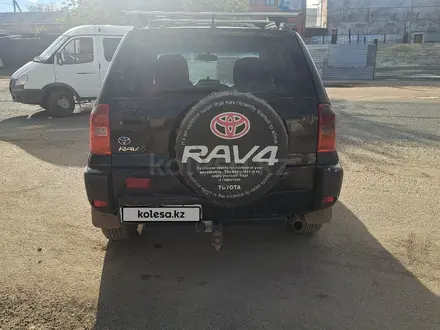 Toyota RAV4 2002 года за 4 000 000 тг. в Актобе – фото 2