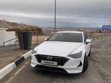 Hyundai Sonata 2020 года за 7 765 000 тг. в Атырау – фото 3