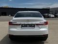 Toyota Camry Luxe 2025 года за 23 190 000 тг. в Актобе – фото 5