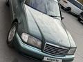 Mercedes-Benz C 180 1994 годаfor1 800 000 тг. в Караганда