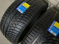 235/35R20 Michelin Pilot Alpin 4 за 185 000 тг. в Алматы