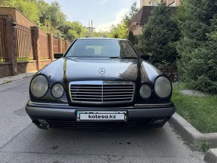 Mercedes-Benz E 280 1997 года за 3 300 000 тг. в Алматы – фото 4