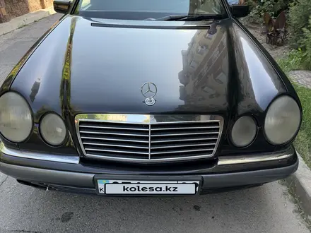 Mercedes-Benz E 280 1997 года за 3 300 000 тг. в Алматы – фото 8