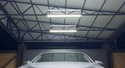 Toyota Camry 2015 годаүшін9 800 000 тг. в Актобе – фото 5