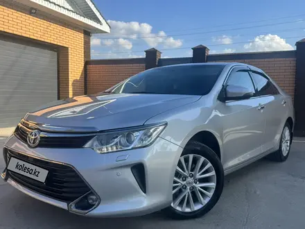 Toyota Camry 2015 года за 9 800 000 тг. в Актобе – фото 6
