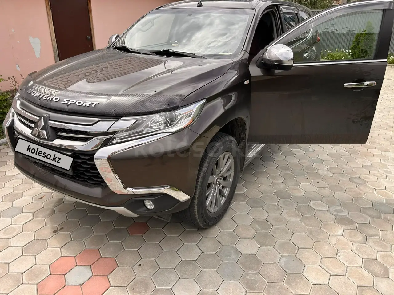 Mitsubishi Montero Sport, 2019