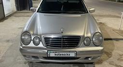 Mercedes-Benz E 320 2001 годаүшін4 400 000 тг. в Актау