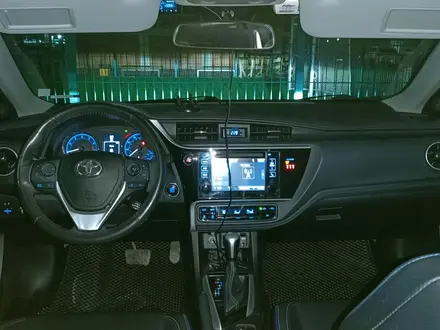 Toyota Corolla 2018 года за 10 800 000 тг. в Актау – фото 15