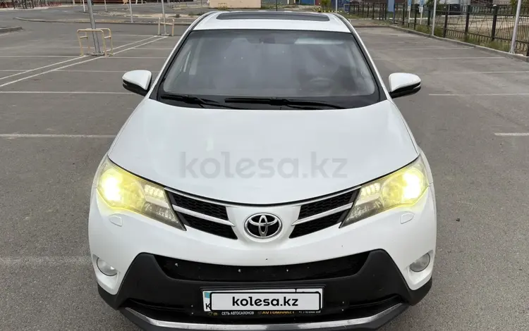 Toyota RAV4 2015 годаүшін9 700 000 тг. в Атырау