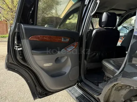 Toyota Land Cruiser Prado 2006 года за 9 500 000 тг. в Актобе – фото 19
