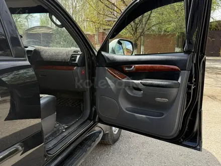 Toyota Land Cruiser Prado 2006 года за 9 500 000 тг. в Актобе – фото 24