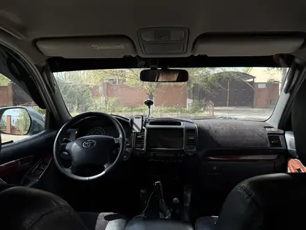 Toyota Land Cruiser Prado 2006 года за 9 500 000 тг. в Актобе – фото 26