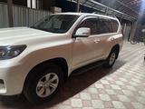 Toyota Land Cruiser Prado 2023 годаfor30 200 000 тг. в Алматы – фото 2