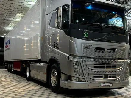 Volvo  FH 2016 года за 33 000 000 тг. в Жетысай – фото 12