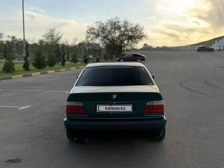BMW 328 1993 года за 1 650 000 тг. в Алматы – фото 3
