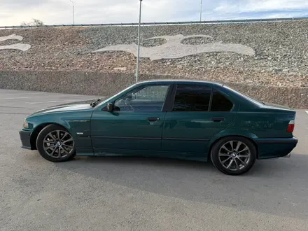 BMW 328 1993 года за 1 650 000 тг. в Алматы – фото 5