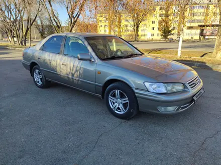 Toyota Camry 2000 года за 4 500 000 тг. в Алматы – фото 17