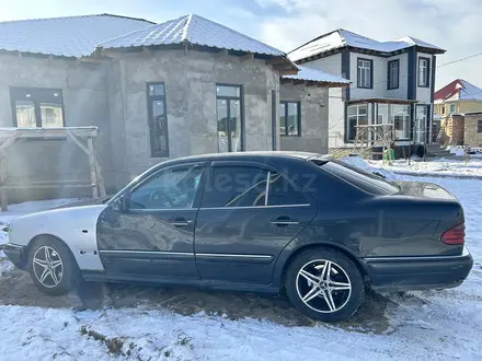 Mercedes-Benz E 280 1996 года за 1 500 000 тг. в Алматы – фото 2