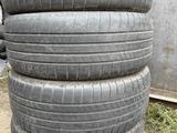 215/55/17 Bridgestone, летний комплект шин за 62 000 тг. в Алматы