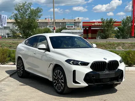 BMW X6 2024 года за 62 825 000 тг. в Актау – фото 3