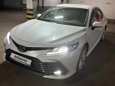 Toyota Camry 2023 года за 17 300 000 тг. в Алматы – фото 6