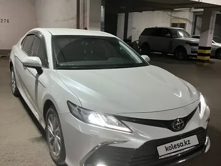 Toyota Camry 2023 года за 17 300 000 тг. в Алматы – фото 8