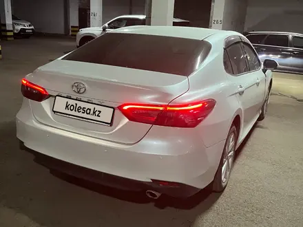 Toyota Camry 2023 года за 17 300 000 тг. в Алматы – фото 10