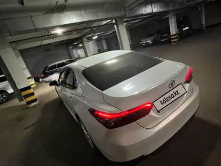 Toyota Camry 2023 года за 17 300 000 тг. в Алматы – фото 12