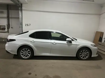Toyota Camry 2023 года за 17 300 000 тг. в Алматы – фото 4