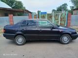 Volkswagen Vento 1992 года за 1 100 000 тг. в Тараз – фото 3