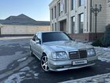 Mercedes-Benz E 220 1994 годаfor2 000 000 тг. в Шымкент – фото 2