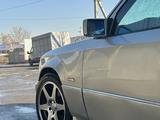 Mercedes-Benz E 220 1994 годаfor2 000 000 тг. в Шымкент – фото 4