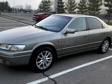 Toyota Camry 1999 года за 4 100 000 тг. в Бауыржана Момышулы – фото 13