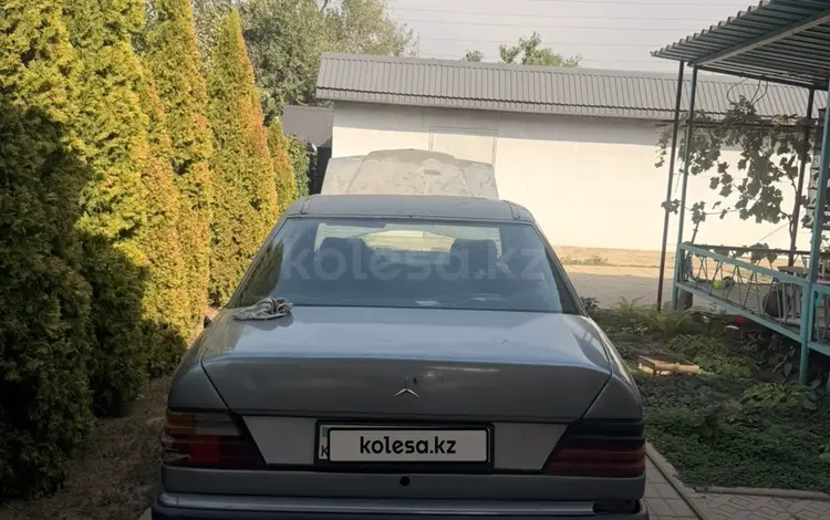 Mercedes-Benz E 230 1991 года за 600 000 тг. в Алматы