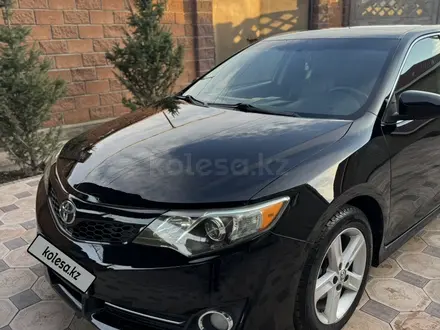 Toyota Camry 2014 года за 8 800 000 тг. в Тараз