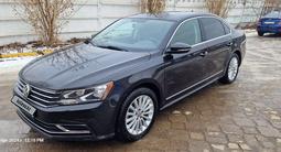 Volkswagen Passat 2016 годаүшін7 100 000 тг. в Актобе