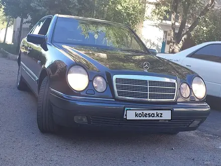 Mercedes-Benz E 280 1997 года за 3 800 000 тг. в Талдыкорган