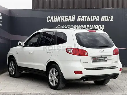 Hyundai Santa Fe 2007 года за 5 800 000 тг. в Актобе – фото 3