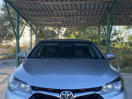 Toyota Camry 2016 года за 6 600 000 тг. в Жанаозен – фото 2