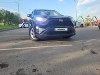 Toyota RAV4 2020 года за 15 500 000 тг. в Алматы