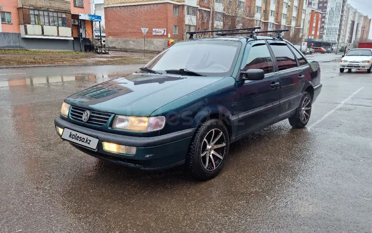 Volkswagen Passat 1996 годаүшін1 800 000 тг. в Астана