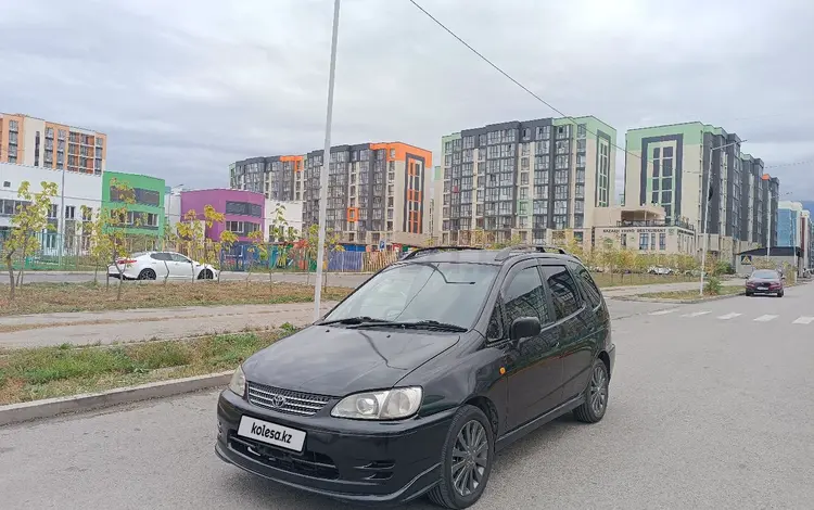 Toyota Spacio 1998 года за 3 100 000 тг. в Алматы