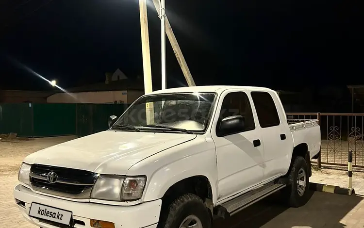 Toyota Hilux 2004 годаfor2 600 000 тг. в Кульсары