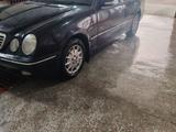 Mercedes-Benz E 200 2001 года за 3 200 000 тг. в Кокшетау – фото 3