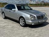 Mercedes-Benz E 55 AMG 1998 годаfor4 150 000 тг. в Астана