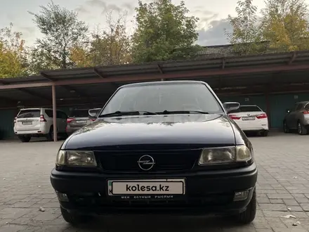 Opel Astra 1993 года за 1 300 000 тг. в Актобе – фото 6