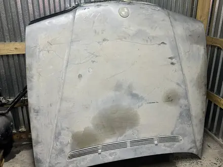 Капот BMW 7 series E38 за 150 000 тг. в Караганда – фото 4