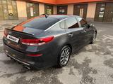 Kia Optima 2019 года за 8 400 000 тг. в Шымкент – фото 2