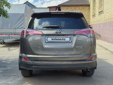 Toyota RAV4 2016 года за 9 800 000 тг. в Астана – фото 6